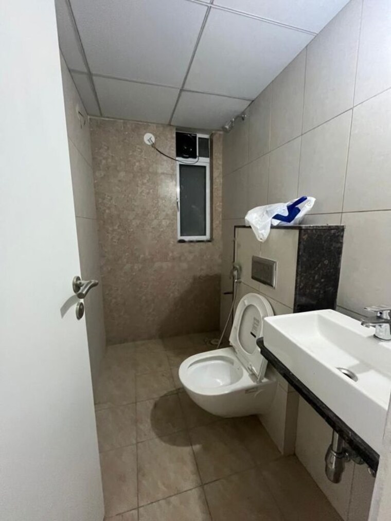 Bathroom, godrej-green-vistas 3 Bedroom 1203 Sq.Ft. Apartment In Mahalunge Pune 10333873