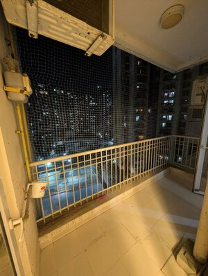 2 BHK Apartment For Rent in Ajnara Homes, Sector 16b Greater Noida