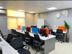  Office Space For Rent in Sector 4