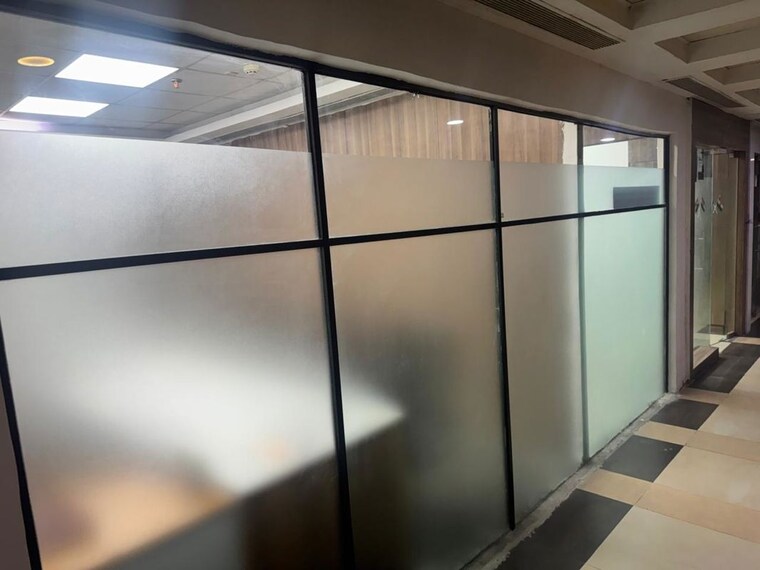 undefined, sector 18 Commercial Office Space 2000 Sq.Ft. In Sector 18 Gurgaon 10333891