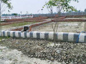  Plot – Exterior View View at Gosainganj - for Sale