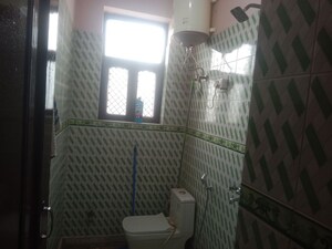 Bathroom in 1 BHK Builder Floor at Kohli One Malibu Town Plot, Sector 47 – for Rent