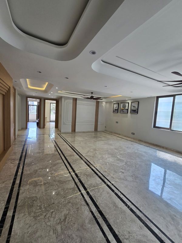 4 BHK + Pooja Room Builder Floor For Sale in Vaishali Sector 4