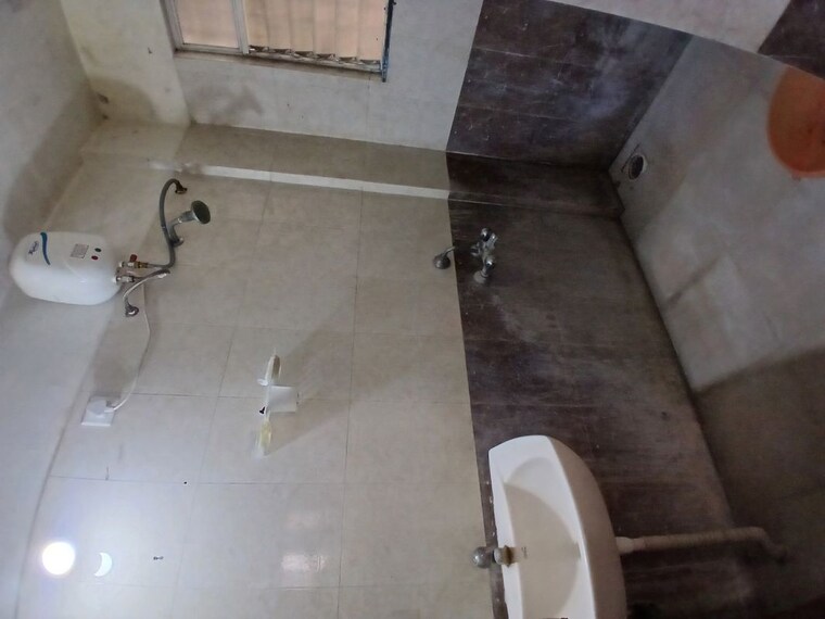 Bathroom, jalan-aura-county-pune 1 Bedroom 500 Sq.Ft. Apartment In Wagholi Pune 10334024