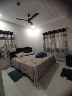 Bedroom in 3 BHK Apartment at Honer Aquantis, Gopanpally – for Rent