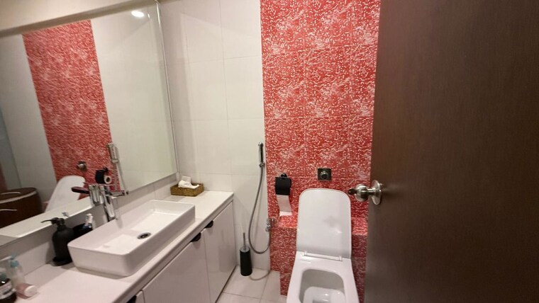 Bathroom, bandra west 3 Bedroom 1300 Sq.Ft. Apartment In Bandra West Mumbai 10333918