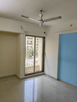 Room in 2 BHK Apartment at Cosmos Classique, Ghodbunder Road – for Sale