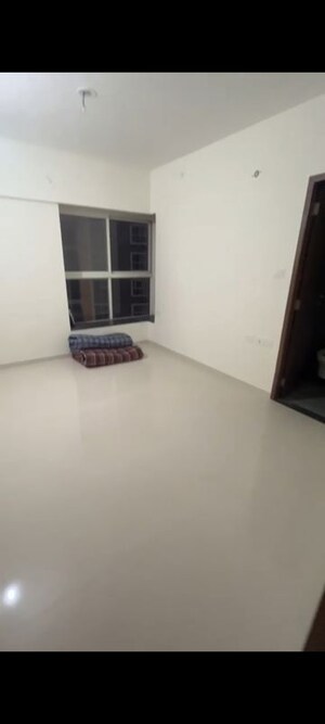 Room in 3 BHK Apartment at Pride Purple Park Titan, Hinjewadi – for Rent