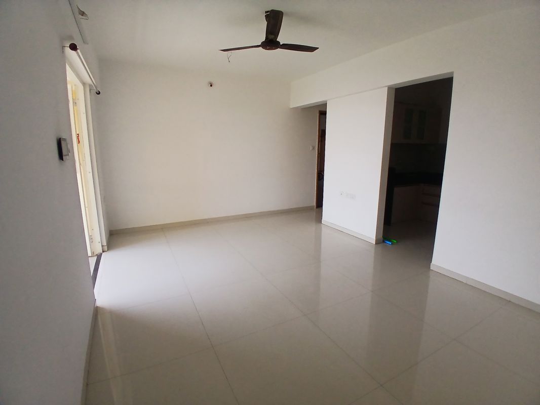 2 BHK + Pooja Room 800 Sq.Ft. Apartment in Kohinoor Zen Estate