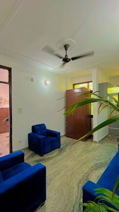 1 BHK Independent House For Rent in Saket