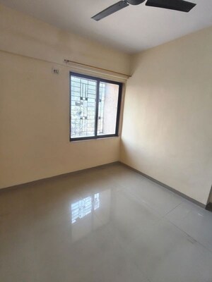Room in 1 BHK Apartment at Sanghvi Hills, Ghodbunder Road – for Rent