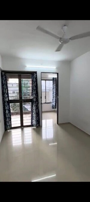 2 BHK Apartment For Rent in Tulip Infinity World, Punawale