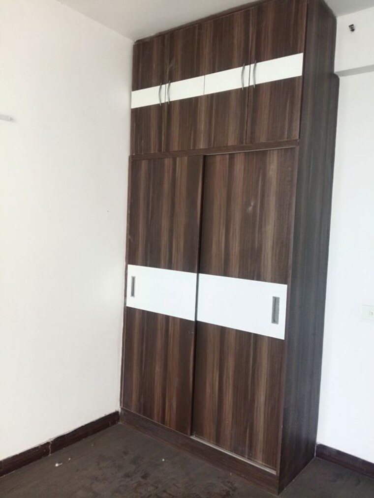 undefined, sector 16c greater noida 3 Bedroom 1370 Sq.Ft. Apartment In Sector 16c Greater Noida Greater Noida 10334136