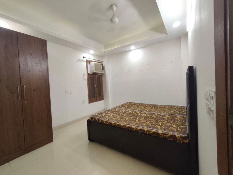Bedroom, saket 3 Bedroom 1200 Sq.Ft. Independent House In Saket Delhi 10334143