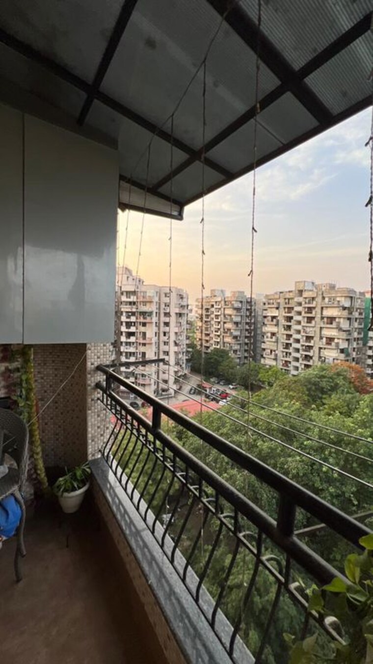 Balcony, sector 12 dwarka 3 Bedroom 1950 Sq.Ft. Apartment In Sector 12 Dwarka Delhi 10334127