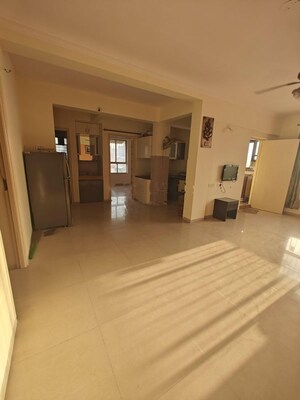 Room in 3 BHK Apartment at Shroff Srushti, Baner – for Rent