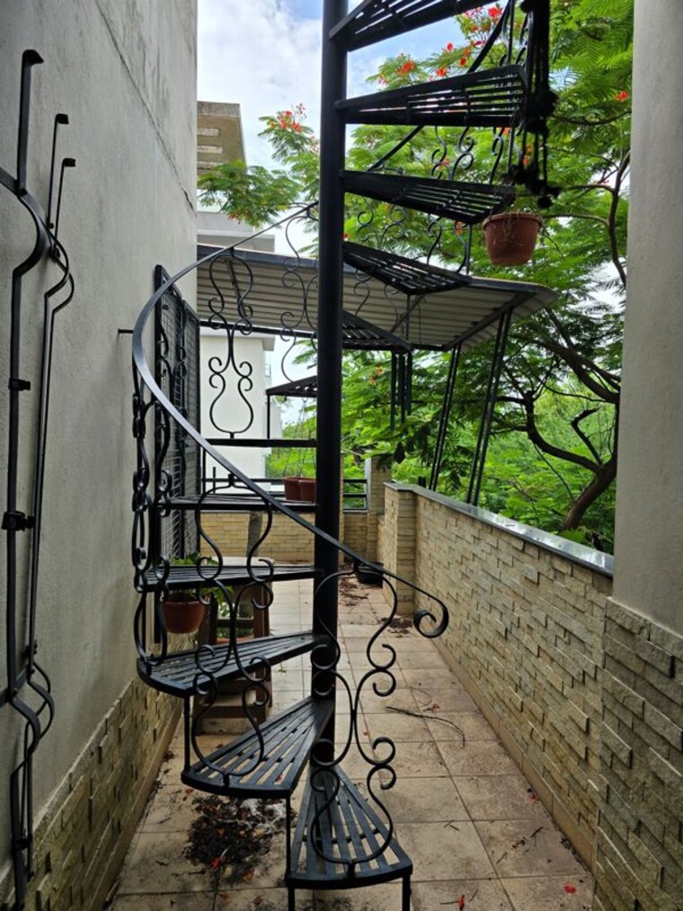 Balcony, old bowenpally 4 Bedroom 3600 Sq.Ft. Villa In Old Bowenpally Hyderabad 10273234