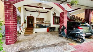 5 BHK Villa – Exterior View View at Ameenpur - for Sale