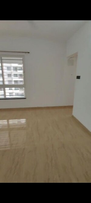 Room in 3 BHK Apartment at VTP Leonara, Mahalunge – for Rent