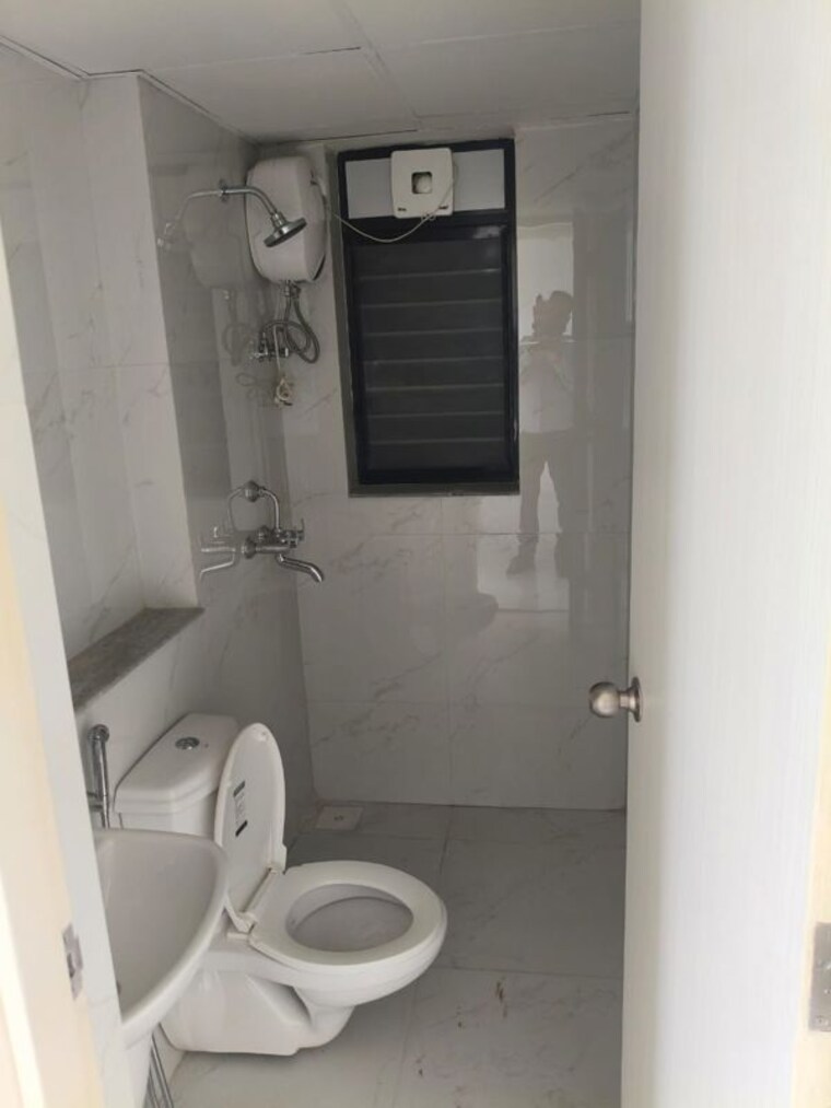 Bathroom, runwal-gardens 2 Bedroom 850 Sq.Ft. Apartment In Dombivli East Thane 10334163