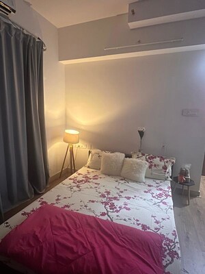 Bedroom in 3 BHK Apartment at Sunteck City Avenue 4, Goregaon West – for Rent
