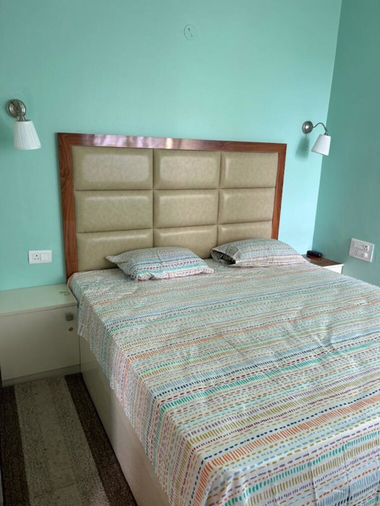 Bedroom, prestige-royale-gardens 1 Bedroom 750 Sq.Ft. Apartment In Gantiganahalli Bangalore 10334192
