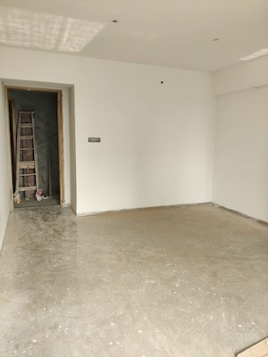 Room in 3 BHK Apartment at Kharghar – for Sale