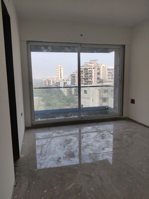 Room in 3 BHK Apartment at Kharghar – for Sale