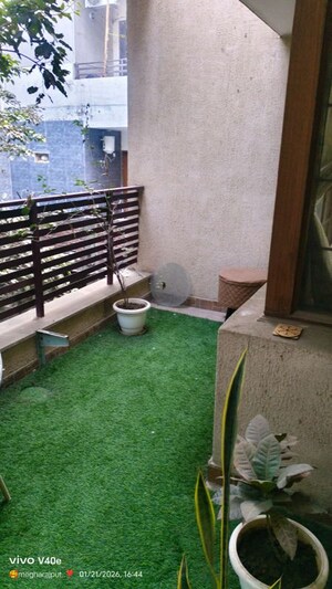 Staircase in 1 BHK Builder Floor at Sector 33 – for Rent