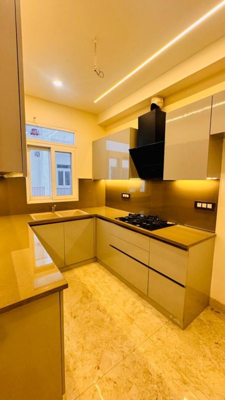 Kitchen, sector 70 3.5 Bedroom 1400 Sq.Ft. Builder Floor In Sector 70 Gurgaon 10334250