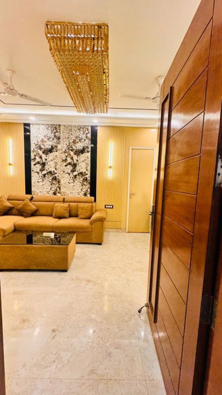 Living Room, sector 70 3.5 Bedroom 1400 Sq.Ft. Builder Floor In Sector 70 Gurgaon 10334250