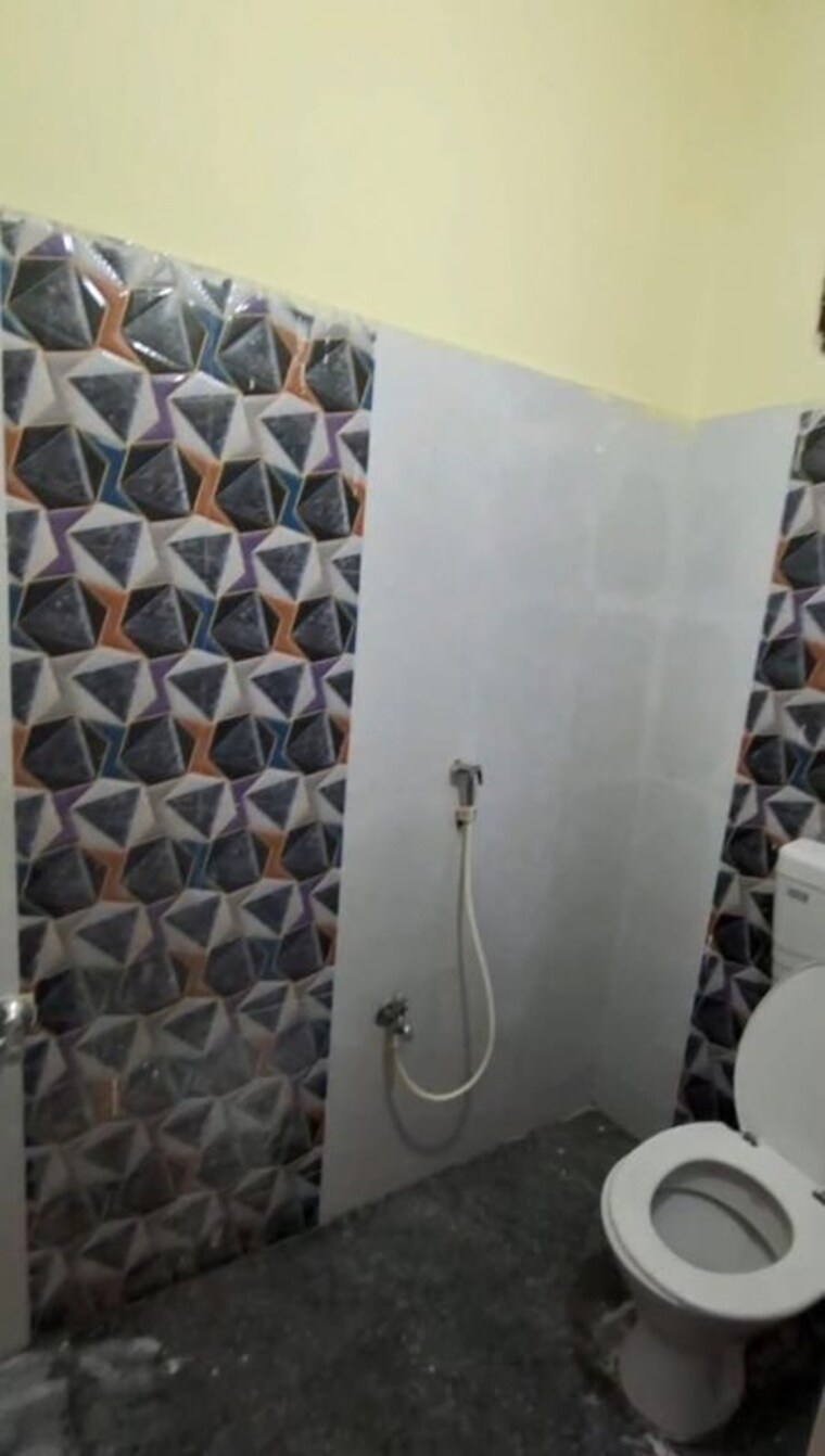 Bathroom, ameenpur 4 Bedroom 150 Sq.Yd. Independent House In Ameenpur Hyderabad 10312049