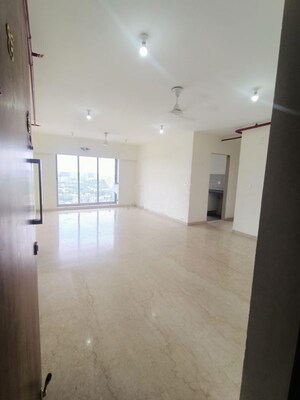 2 BHK Apartment For Rent in Spenta Alta Vista, Chembur