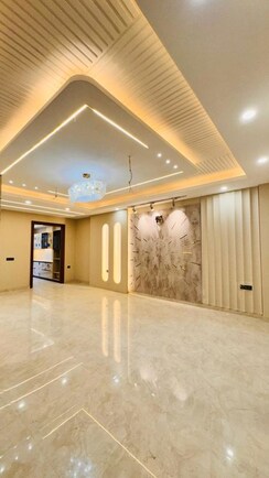 3.5 BHK + Servant Room Builder Floor For Sale in Vipul World Floors
