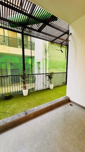 Balcony in 3.5 BHK Builder Floor at Vipul World Floors, Sector 48 – for Sale