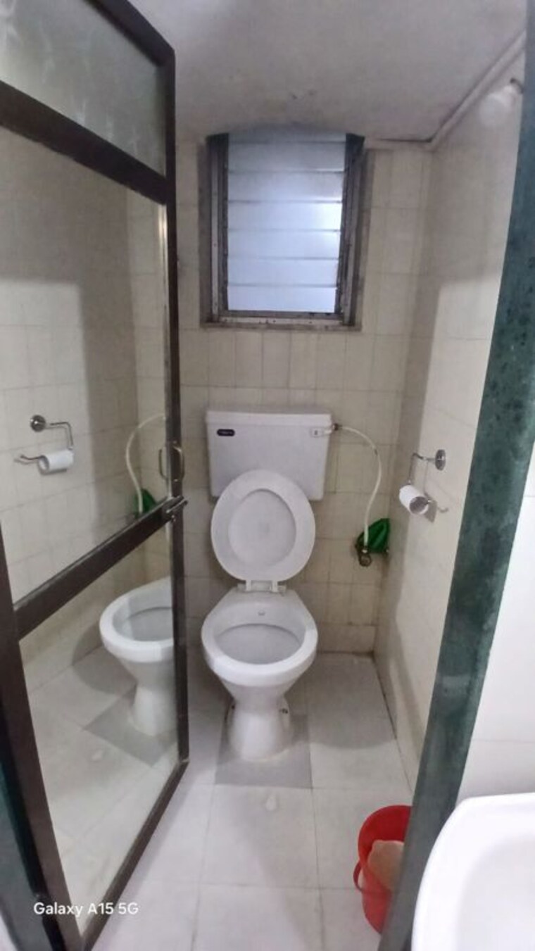 Bathroom, poonam-complex 2 Bedroom 890 Sq.Ft. Apartment In Kandivali East Mumbai 10334333