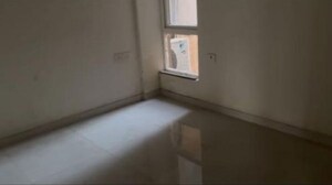 Room in 3 BHK Apartment at Supertech Hill Town, Sohna Sector 2 – for Rent