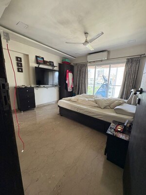 Kitchen in 4 BHK Apartment at Bhagat CHS, Bandra West – for Rent