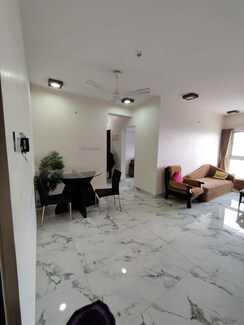 2 BHK + Store Room Apartment For Rent in Raheja Ridgewood