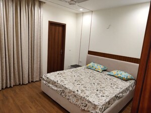 Bedroom in 3 BHK Apartment at Experion Capital, Gomti Nagar – for Rent