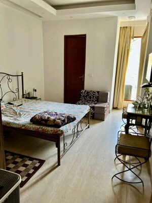 Bedroom in 4 BHK Builder Floor at Uppal Southend, Sector 49 – for Sale