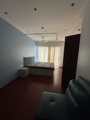 Kitchen in 3.5 BHK Apartment at Amanora Ascent Towers, Hadapsar – for Rent