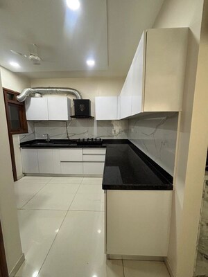 Kitchen in 3.5 BHK Apartment at Amanora Ascent Towers, Hadapsar – for Rent