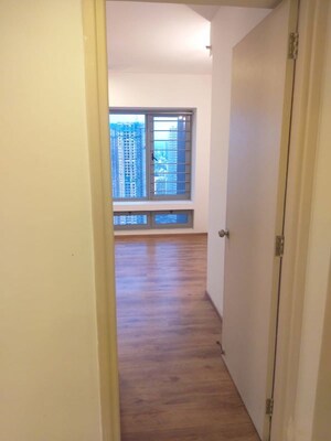 Room in 3 BHK Apartment at Imperial Heights Goregaon West, Goregaon West – for Rent