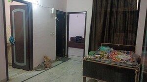 Bedroom in 1 BHK Builder Floor at Vaishali Sector 5 – for Rent