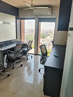 Office Space For Rent in Navrangpura