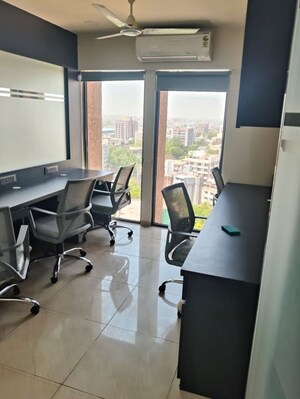  Office Space For Rent in Navrangpura