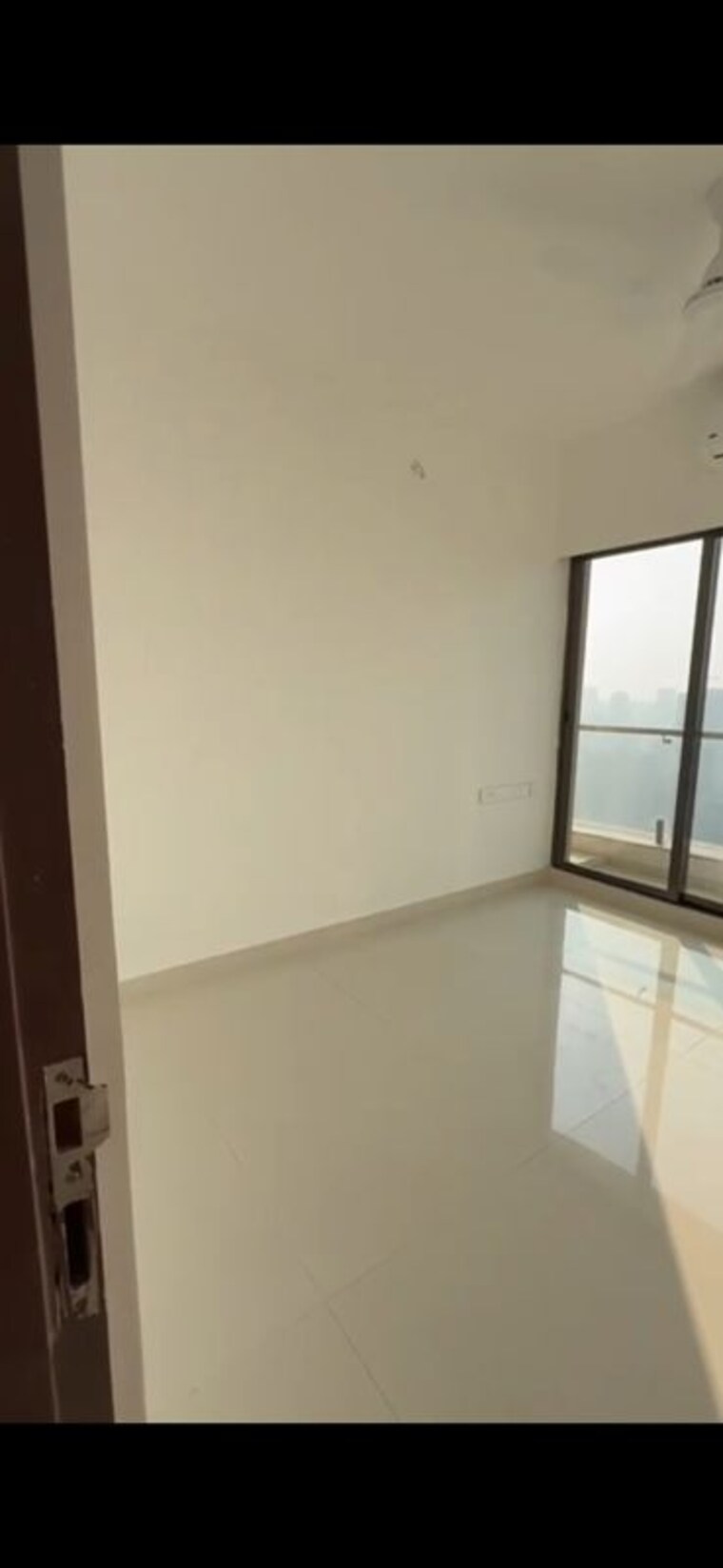 Room, sunteck-city-avenue-1 3 Bedroom 1088 Sq.Ft. Apartment In Goregaon West Mumbai 10334599
