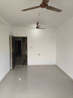 Room in 4 BHK Apartment at Cosmos Classique, Ghodbunder Road – for Sale