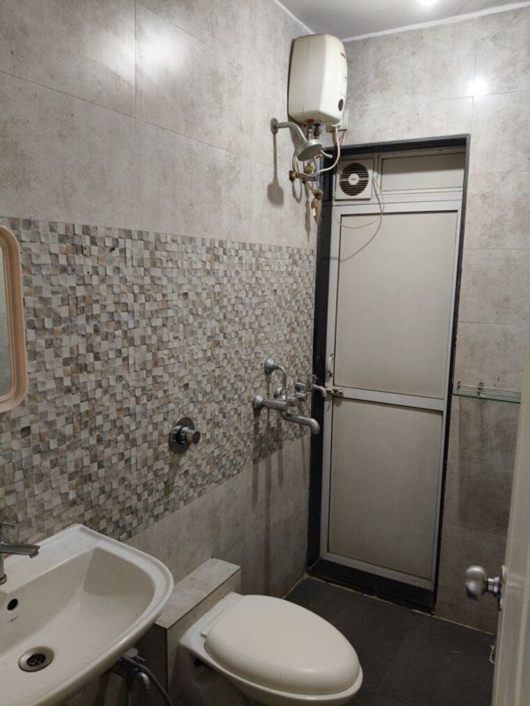 Bathroom, cosmos-classique 4 Bedroom 1400 Sq.Ft. Apartment In Ghodbunder Road Thane 10334611